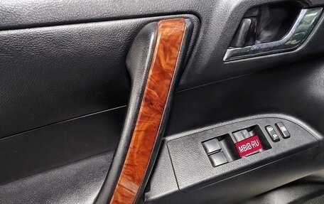 Toyota Highlander III, 2012 год, 2 195 000 рублей, 24 фотография