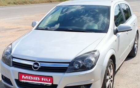 Opel Astra H, 2004 год, 550 000 рублей, 9 фотография