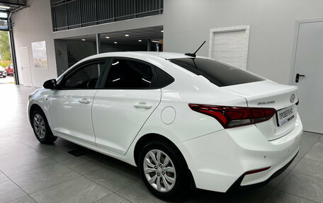 Hyundai Solaris II рестайлинг, 2017 год, 1 150 000 рублей, 2 фотография