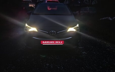 Toyota Avensis III рестайлинг, 2017 год, 1 650 000 рублей, 12 фотография