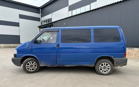 Volkswagen Caravelle T4, 1999 год, 830 000 рублей, 2 фотография