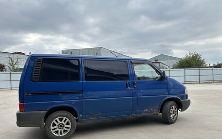 Volkswagen Caravelle T4, 1999 год, 830 000 рублей, 4 фотография