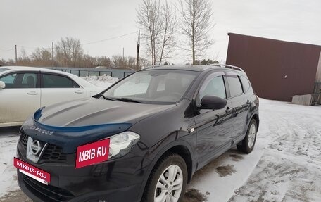 Nissan Qashqai+2 I, 2010 год, 930 000 рублей, 2 фотография