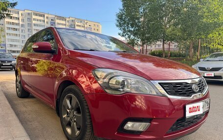 KIA cee'd I рестайлинг, 2011 год, 720 000 рублей, 2 фотография