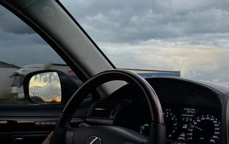 Lexus LS IV, 2008 год, 1 750 000 рублей, 7 фотография
