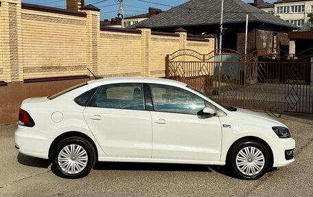 Volkswagen Polo VI (EU Market), 2018 год, 1 220 000 рублей, 2 фотография