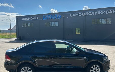 Volkswagen Polo VI (EU Market), 2011 год, 700 000 рублей, 9 фотография