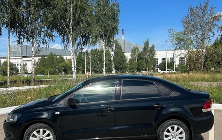 Volkswagen Polo VI (EU Market), 2011 год, 700 000 рублей, 4 фотография