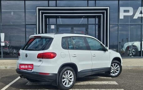 Volkswagen Tiguan I, 2015 год, 1 456 000 рублей, 4 фотография