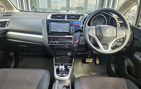 Honda Fit III, 2015 год, 853 000 рублей, 6 фотография