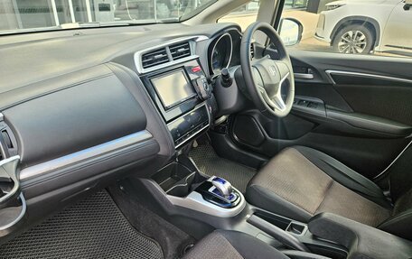 Honda Fit III, 2015 год, 853 000 рублей, 7 фотография