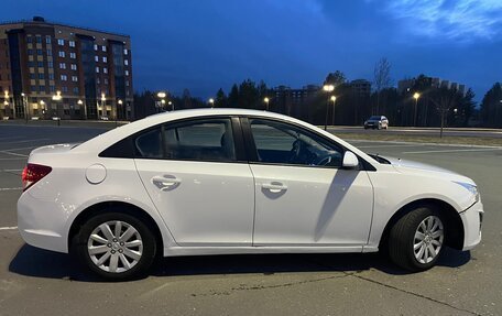 Chevrolet Cruze II, 2014 год, 650 000 рублей, 5 фотография