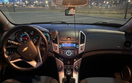 Chevrolet Cruze II, 2014 год, 650 000 рублей, 2 фотография