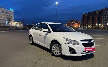 Chevrolet Cruze II, 2014 год, 650 000 рублей, 4 фотография