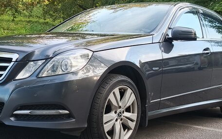 Mercedes-Benz E-Класс, 2011 год, 1 450 000 рублей, 6 фотография