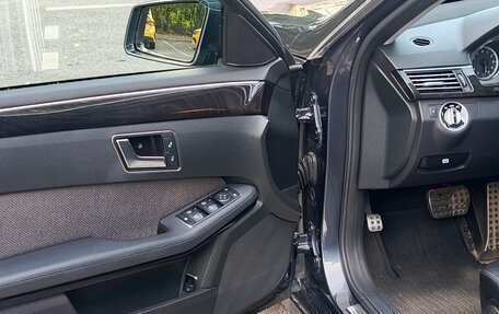 Mercedes-Benz E-Класс, 2011 год, 1 450 000 рублей, 10 фотография
