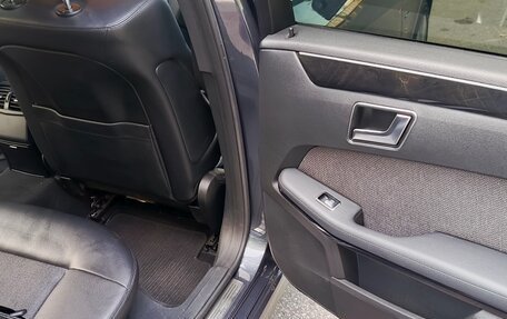 Mercedes-Benz E-Класс, 2011 год, 1 450 000 рублей, 17 фотография