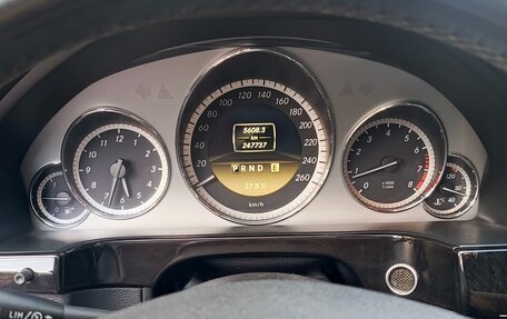 Mercedes-Benz E-Класс, 2011 год, 1 450 000 рублей, 12 фотография