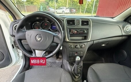 Renault Logan II, 2017 год, 550 000 рублей, 7 фотография