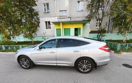 Honda Crosstour I рестайлинг, 2011 год, 1 650 000 рублей, 2 фотография