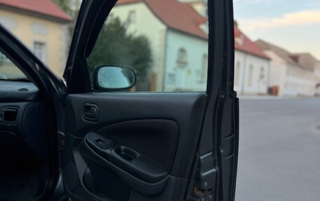 Nissan Almera, 2005 год, 335 000 рублей, 17 фотография