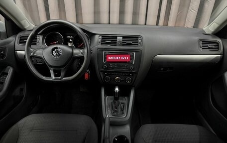 Volkswagen Jetta VI, 2015 год, 949 900 рублей, 13 фотография