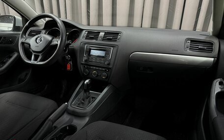 Volkswagen Jetta VI, 2015 год, 949 900 рублей, 14 фотография