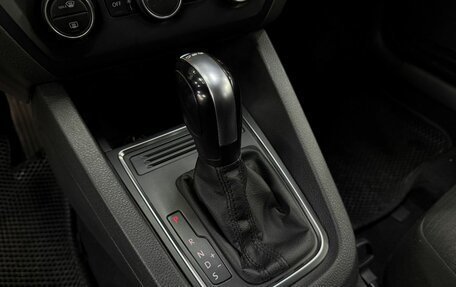 Volkswagen Jetta VI, 2015 год, 949 900 рублей, 16 фотография