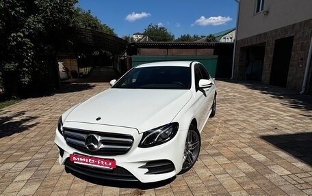 Mercedes-Benz E-Класс, 2019 год, 4 300 000 рублей, 4 фотография