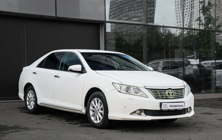 Toyota Camry, 2013 год, 1 720 000 рублей, 3 фотография