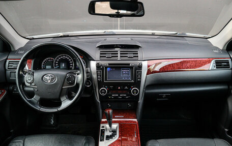 Toyota Camry, 2013 год, 1 720 000 рублей, 11 фотография