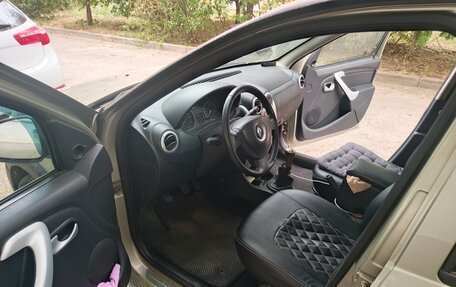 Renault Sandero I, 2012 год, 700 000 рублей, 5 фотография