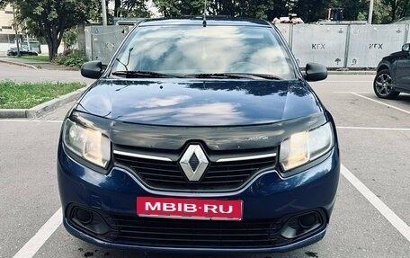Renault Logan II, 2014 год, 600 000 рублей, 1 фотография