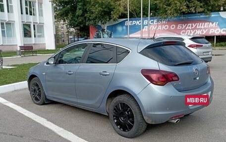 Opel Astra J, 2012 год, 545 000 рублей, 3 фотография