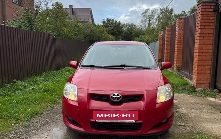 Toyota Auris II, 2009 год, 699 000 рублей, 2 фотография