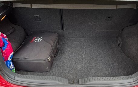 Toyota Auris II, 2009 год, 699 000 рублей, 12 фотография