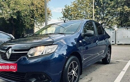 Renault Logan II, 2014 год, 600 000 рублей, 3 фотография