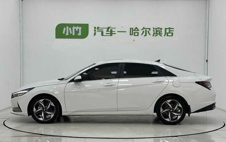 Hyundai Elantra, 2023 год, 1 515 000 рублей, 5 фотография