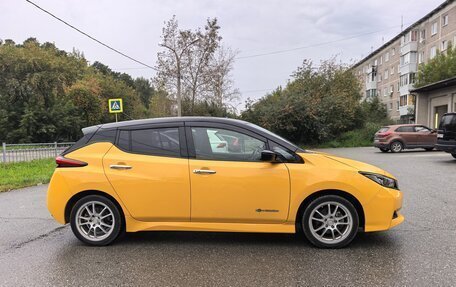 Nissan Leaf II, 2018 год, 1 799 000 рублей, 6 фотография