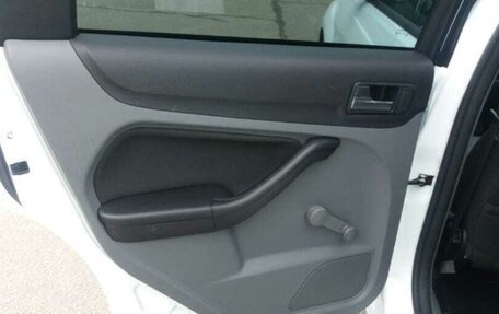 Ford Focus II рестайлинг, 2010 год, 710 000 рублей, 14 фотография