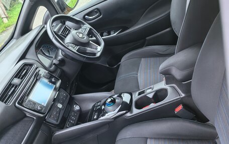 Nissan Leaf II, 2018 год, 1 799 000 рублей, 12 фотография