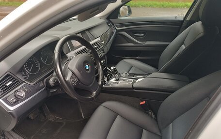 BMW 5 серия, 2015 год, 1 950 000 рублей, 3 фотография
