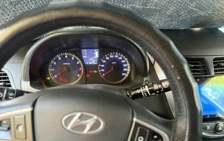 Hyundai Solaris II рестайлинг, 2016 год, 700 000 рублей, 7 фотография