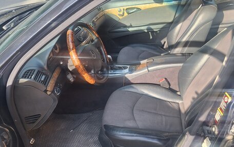 Mercedes-Benz E-Класс, 2004 год, 650 000 рублей, 6 фотография