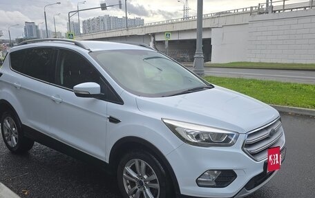 Ford Kuga III, 2018 год, 1 800 000 рублей, 3 фотография