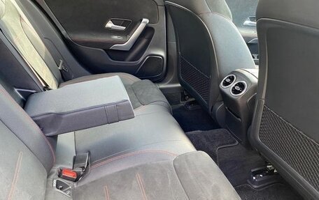 Mercedes-Benz A-Класс, 2022 год, 1 514 000 рублей, 14 фотография