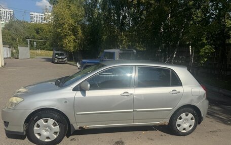 Toyota Corolla, 2005 год, 390 000 рублей, 3 фотография