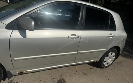 Toyota Corolla, 2005 год, 390 000 рублей, 4 фотография
