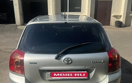 Toyota Corolla, 2005 год, 390 000 рублей, 2 фотография