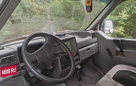 Volkswagen Caravelle T4, 1992 год, 420 000 рублей, 6 фотография